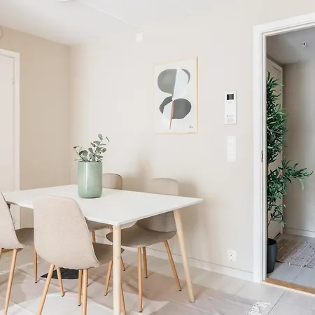 Urban - Scandinavian Comfort With Private Balcony Leilighet