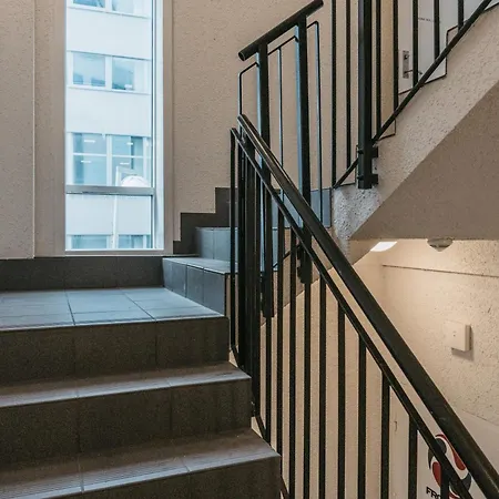 Urban - Scandinavian Comfort With Private Balcony 公寓 *